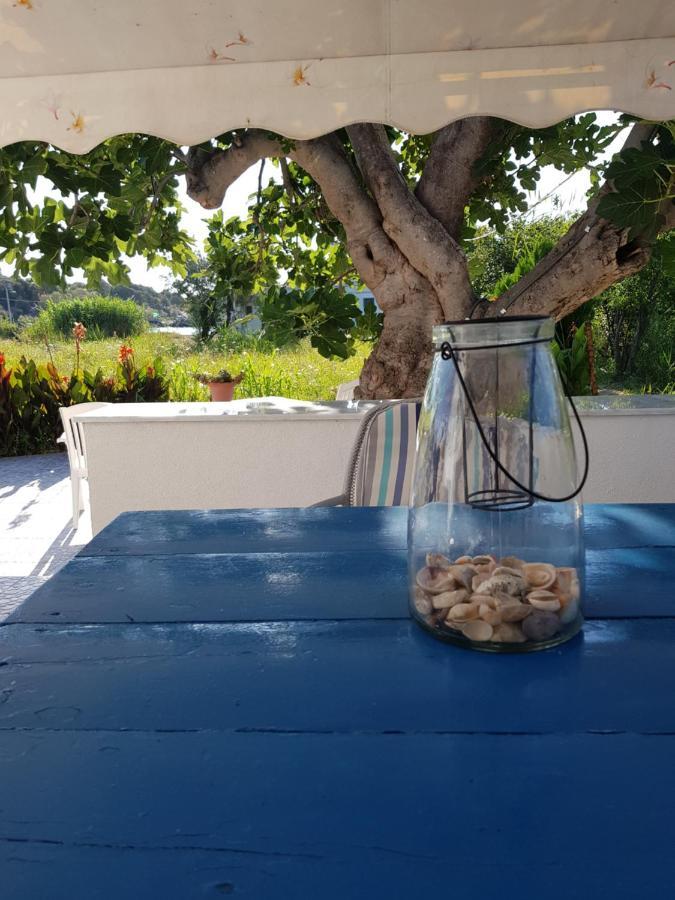 Eleni B&B Limani Kapis Ngoại thất bức ảnh